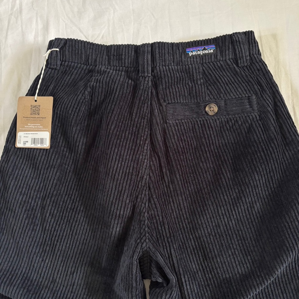 Patagonia Wide Wale Corduroy Pants 21595 PIBL Pitch Blue Black Women’s Size 2 - Picture 2 of 5